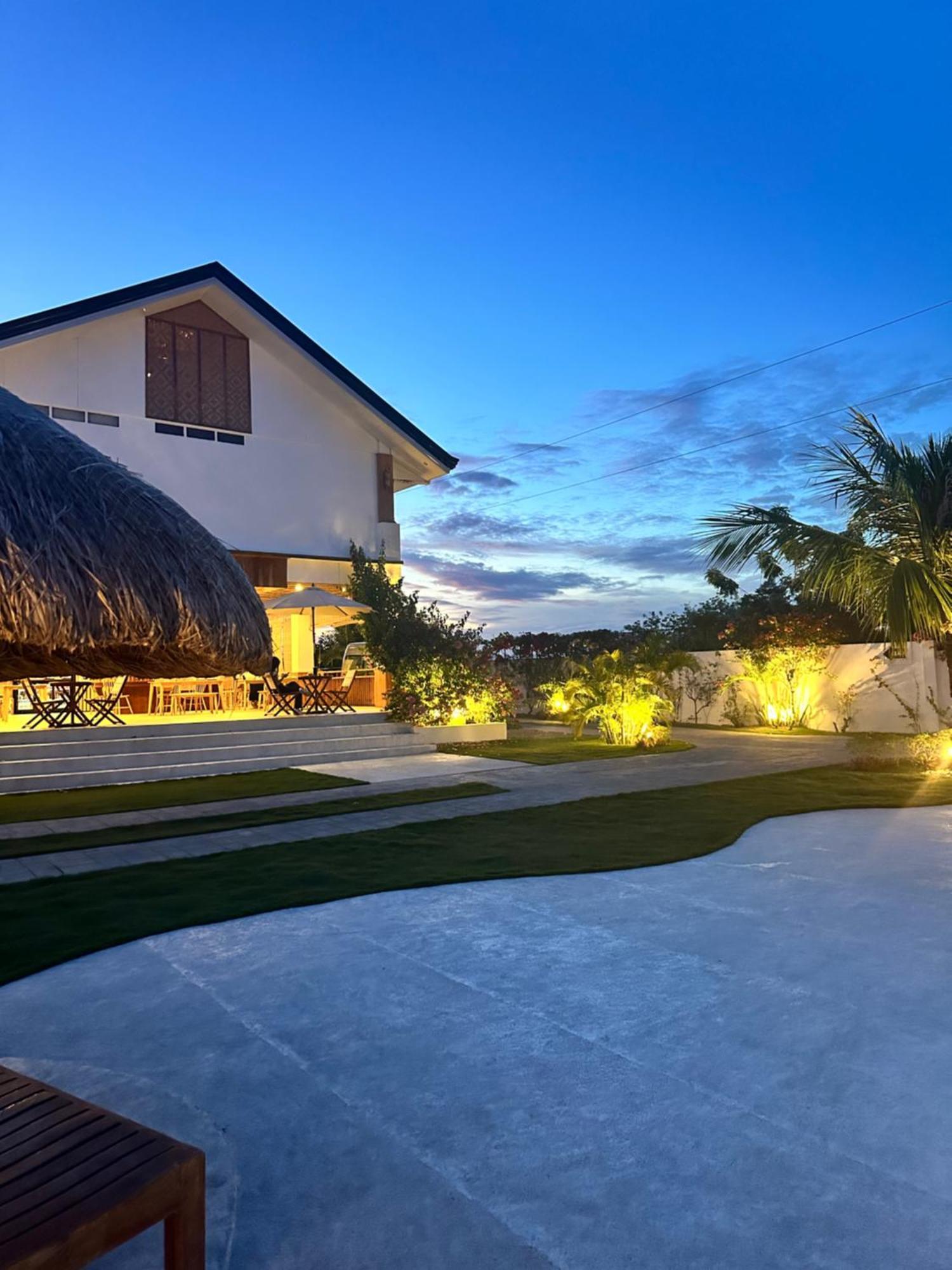 Treeshade Resort & Spa Moalboal Exterior foto